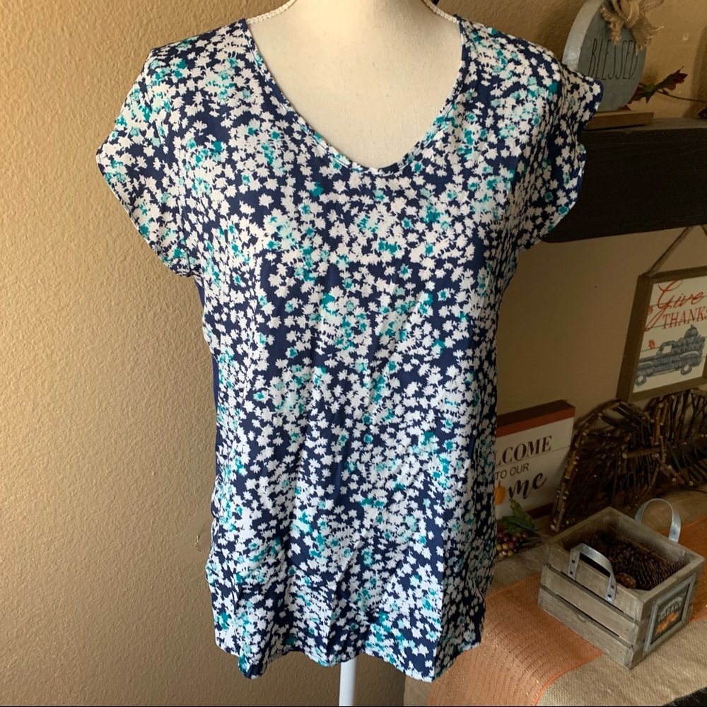 Ann Taylor Navy Blue Floral ShortSleeve Blouse L - Picture 3 of 6